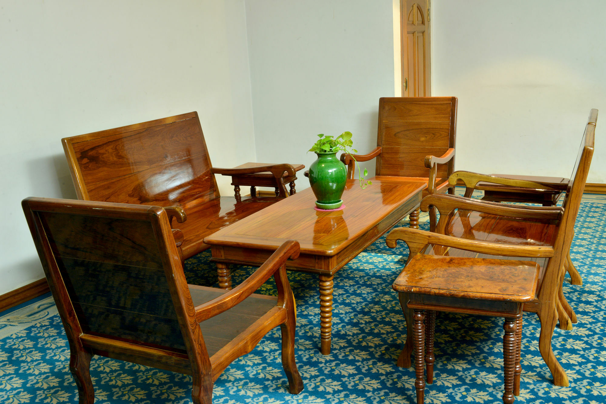 Golden Butterfly Hotel Yangon Exterior photo